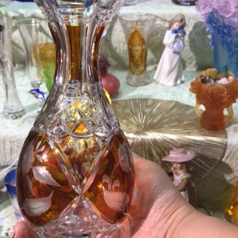 有机玻璃中古水晶花瓶