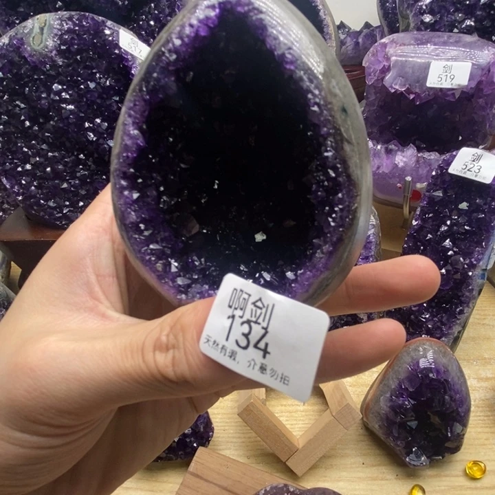 未镶嵌紫晶大型摆件（非配饰）凤****?