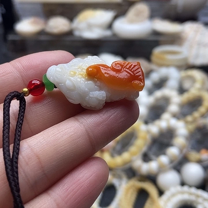 非金属贝壳金蝉红如意