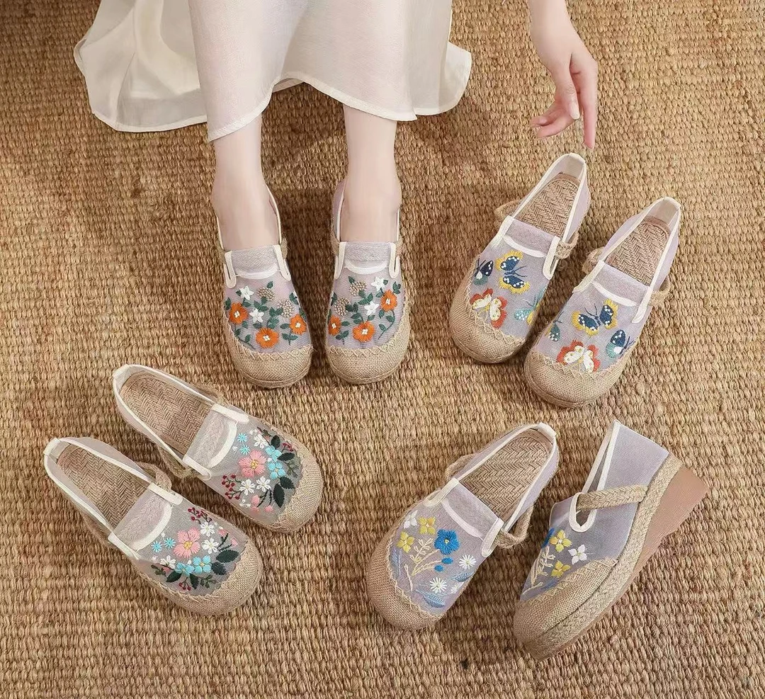 夏季新绣花拖鞋民族风老北京布鞋女古风增高5厘米透气懒人女网鞋
