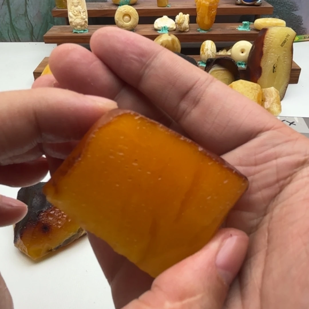 趣***楠定制琥珀未镶嵌蜜蜡原石不退不换
