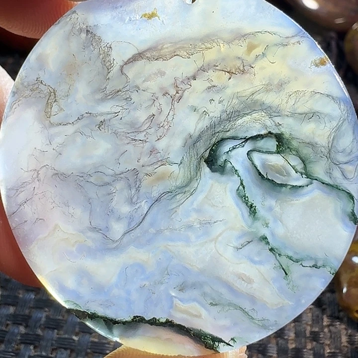 丽***人玛瑙/玉髓未镶嵌颈饰