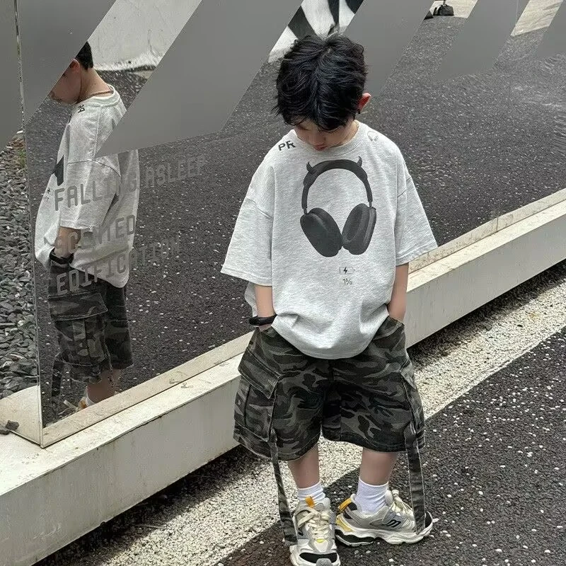 男童夏装套装2025新款韩版中大童帅气设计感短袖T恤迷彩工装短裤