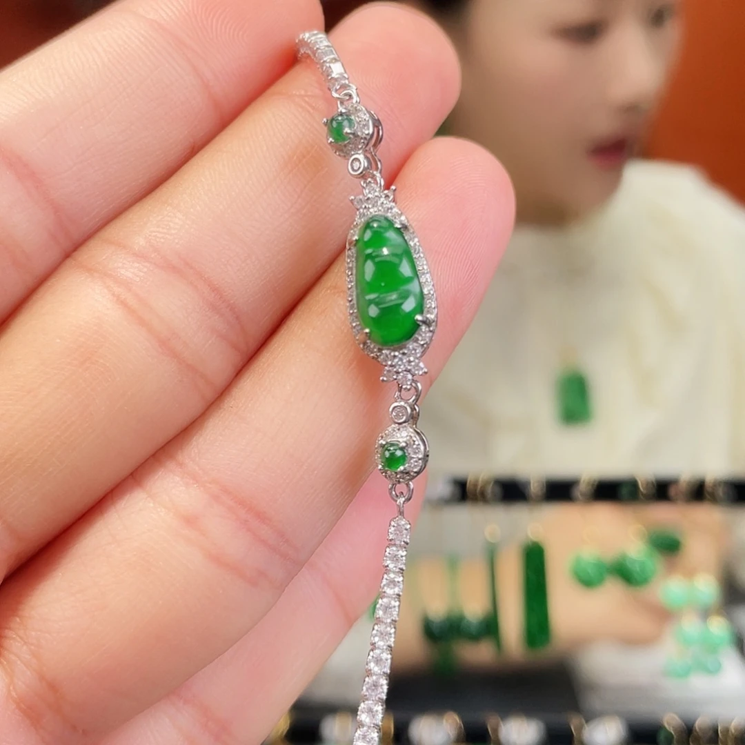 翡翠银S925镶嵌耳饰