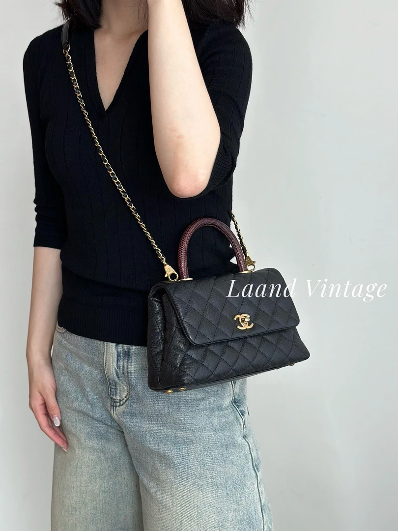 95新 Chanel/香奈儿 laand中古黑金cocohandle红手柄