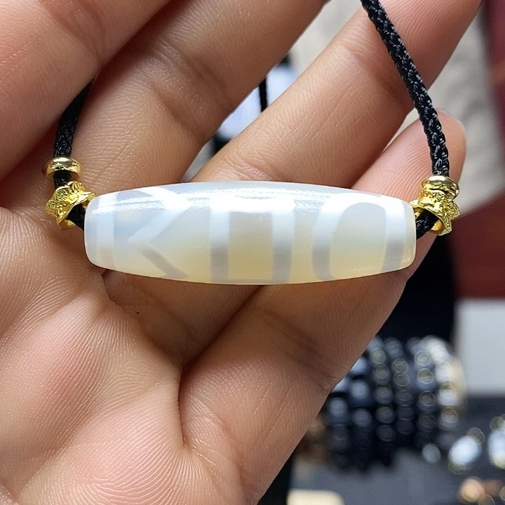 玛瑙/玉髓合金颈饰