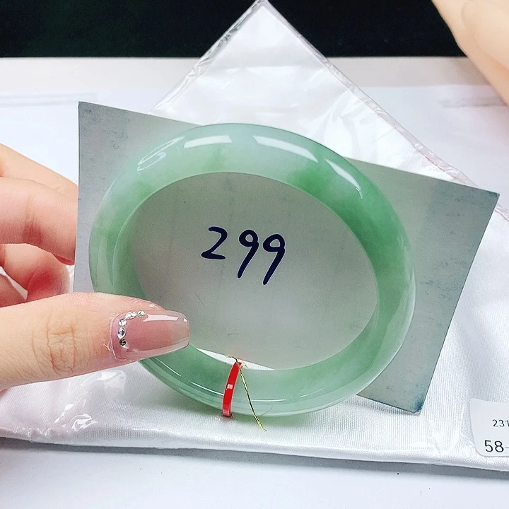 翡翠手镯未镶嵌58