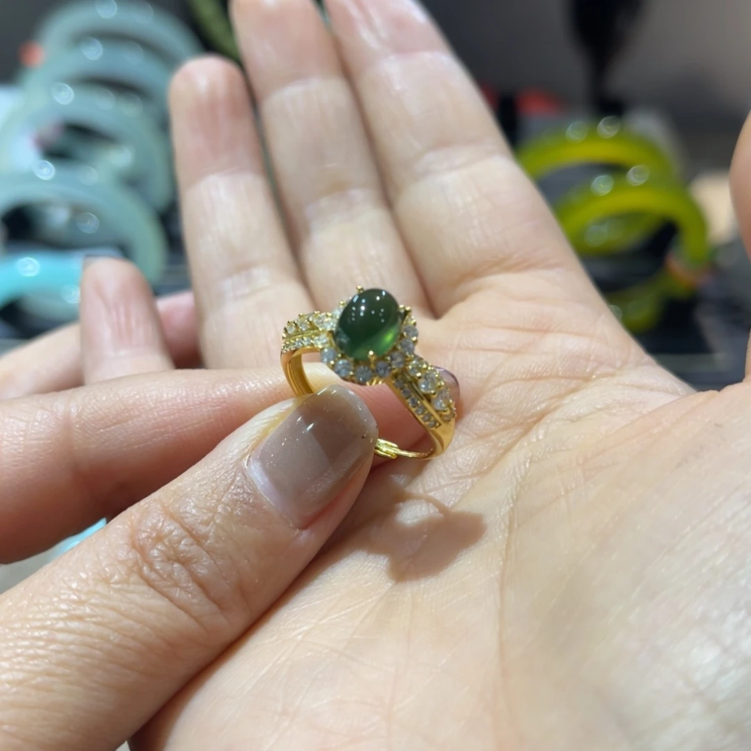 岫玉手镯未镶嵌手镯