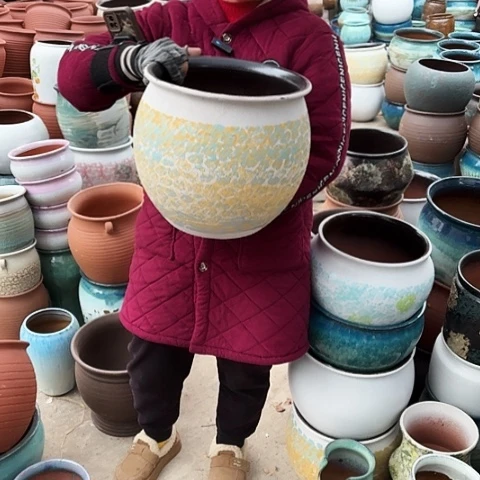 29口28高瑕疵底裂盆子