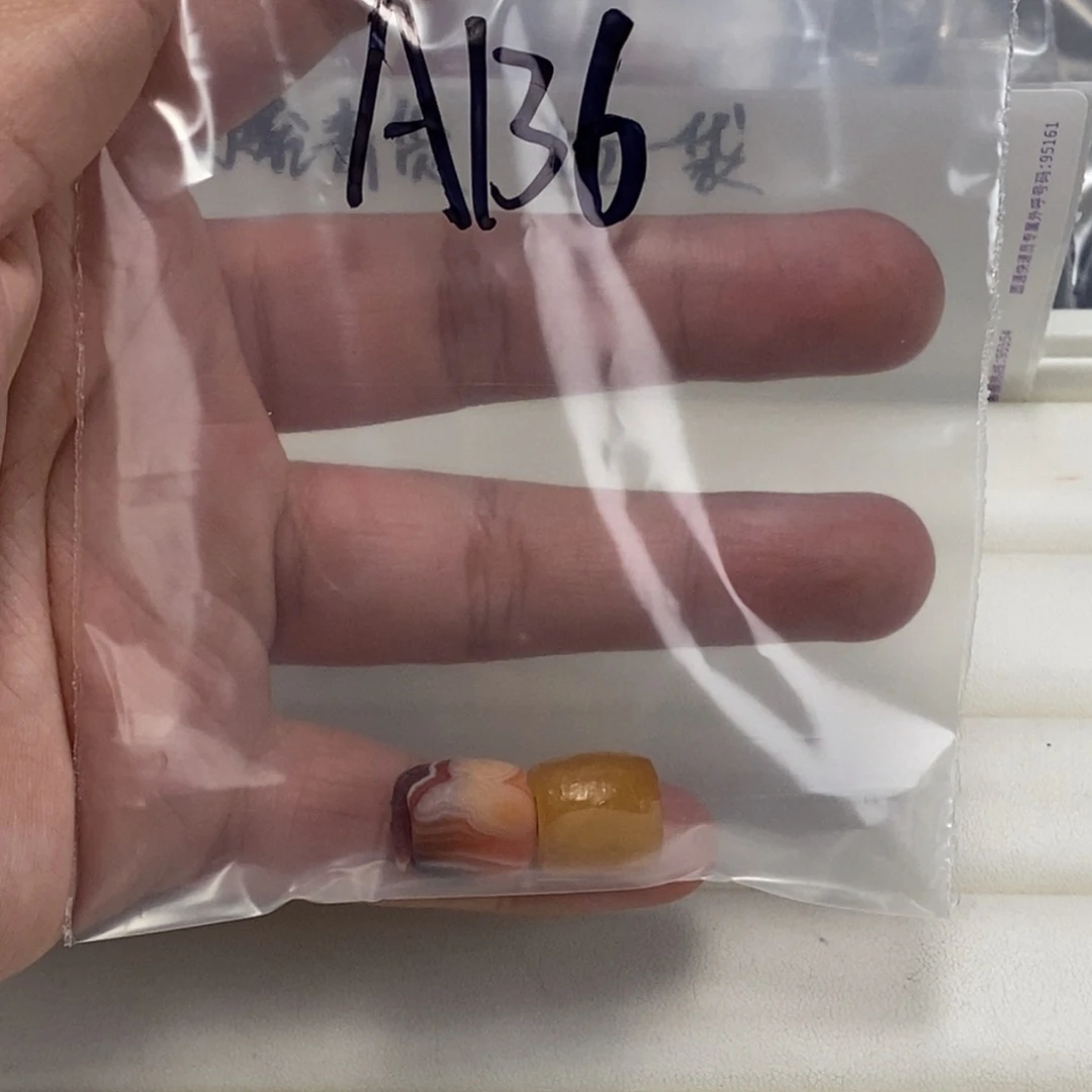 合金颈饰玛瑙/玉髓k**o