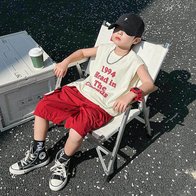 男童夏装韩范字母无袖坎肩T恤2025新款儿童装夏季宽松背心上衣潮