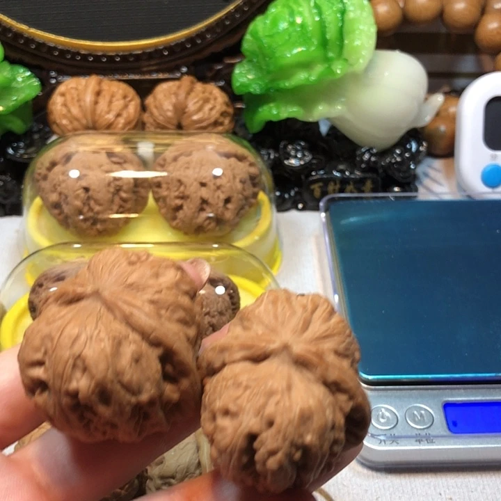 有***米核桃文玩核桃元宝