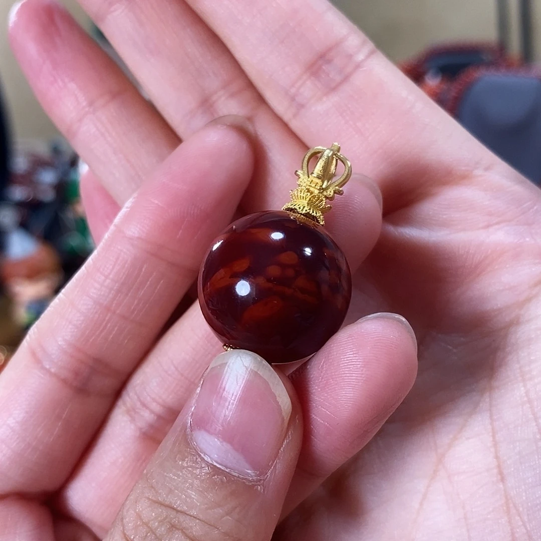 未镶嵌吊坠20mm原矿南红玛瑙