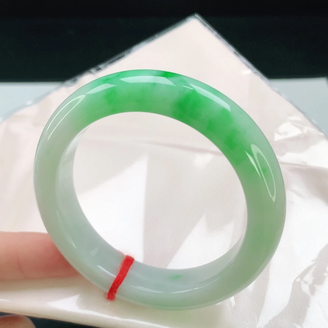 翡翠未镶嵌手镯842