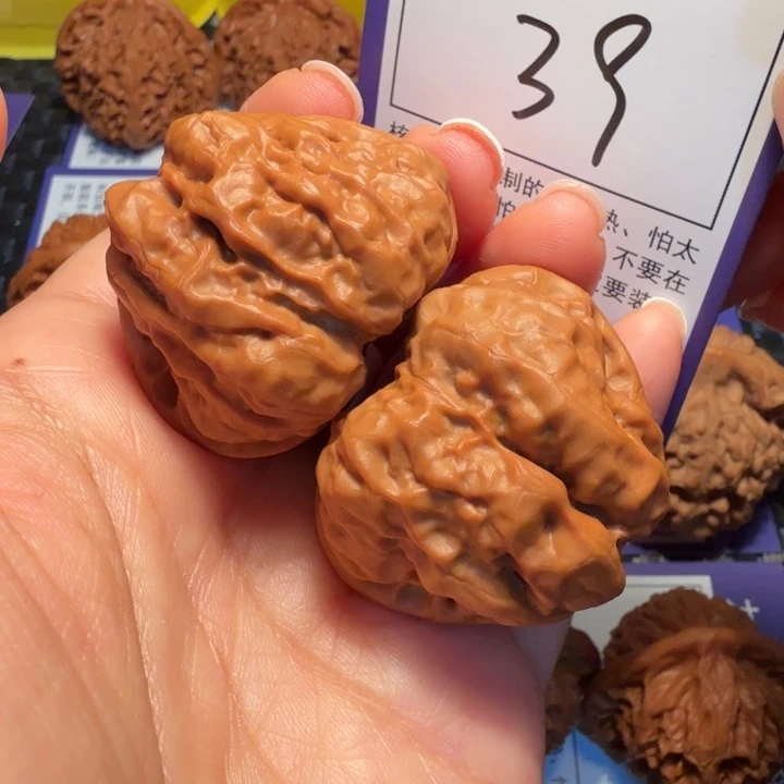 把件文玩核桃39蛤蟆头40