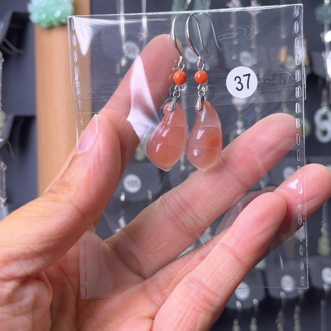 银S925镶嵌南红玛瑙耳饰这****远