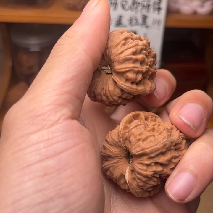 吊坠文玩核桃39全品凹底