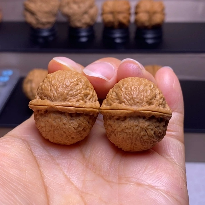 文玩核桃把件福星小铁锤30