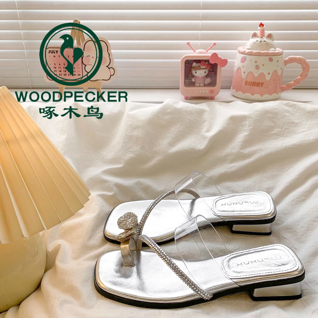 啄木鸟绝美水钻凉拖鞋女夏外穿2025新款高跟鞋法式配裙子粗跟凉鞋