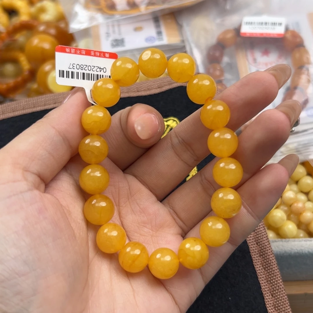 未镶嵌琥珀珠宝奇石