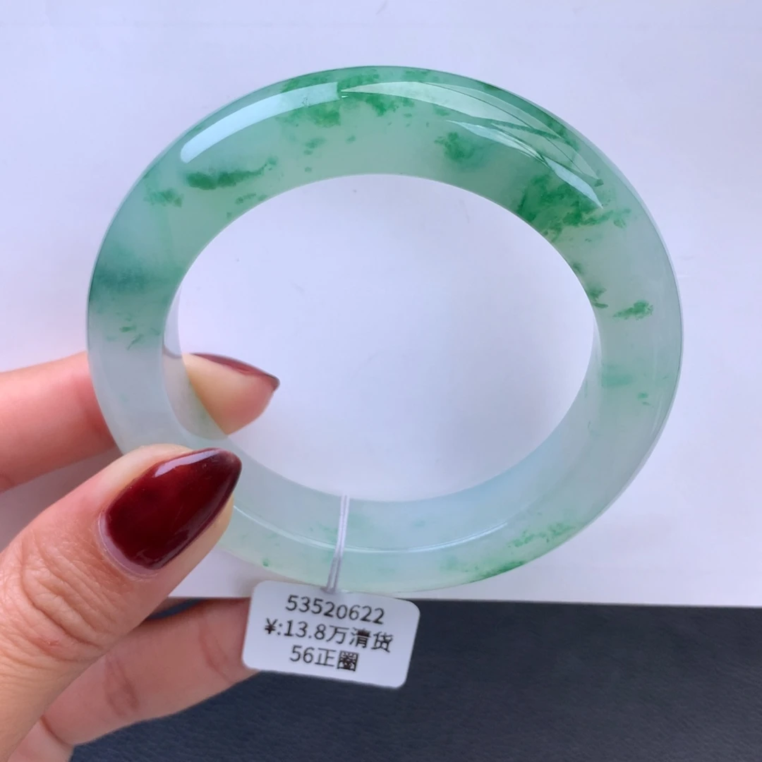 翡翠手镯未镶嵌冰飘绿花手镯