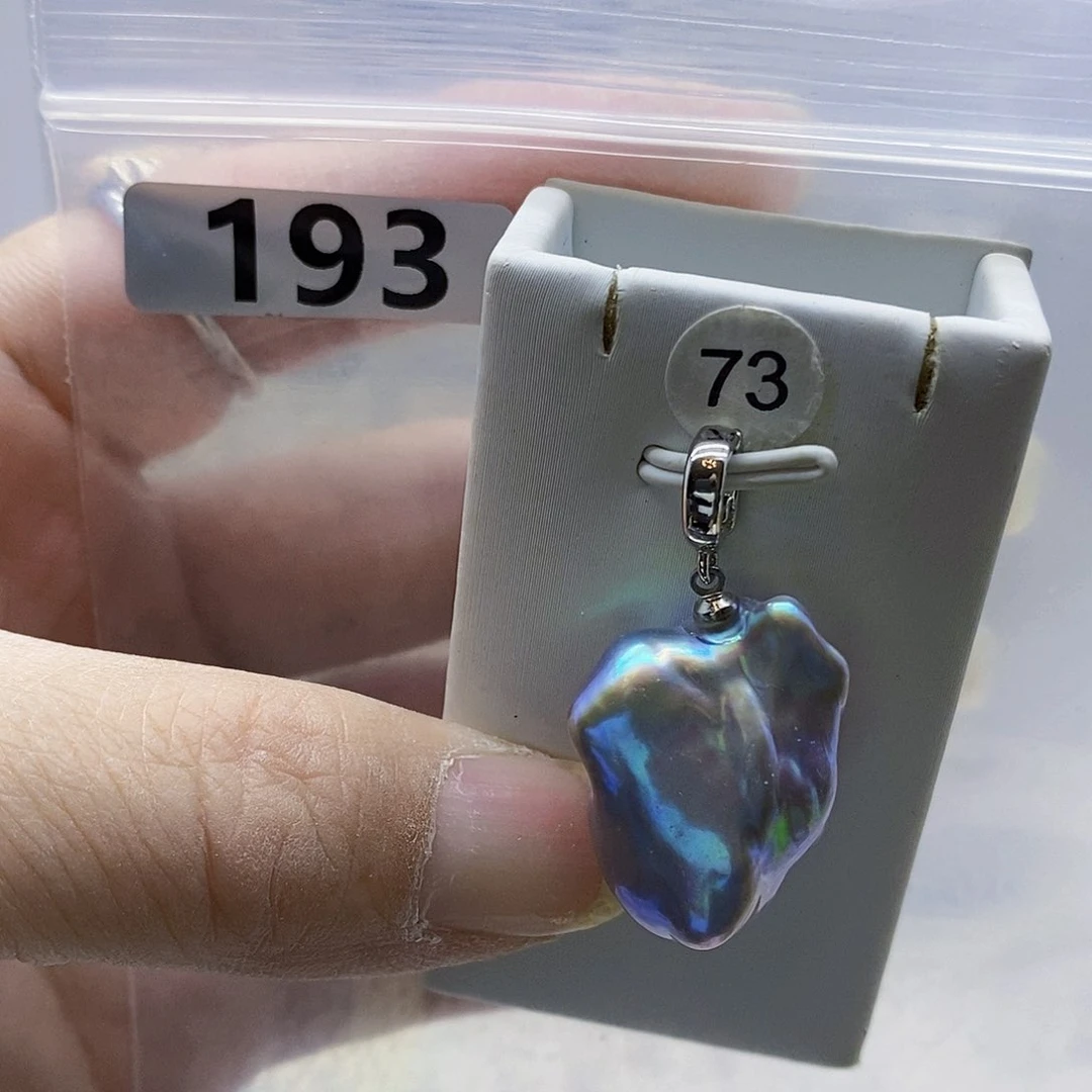 颈饰合金淡水珍珠