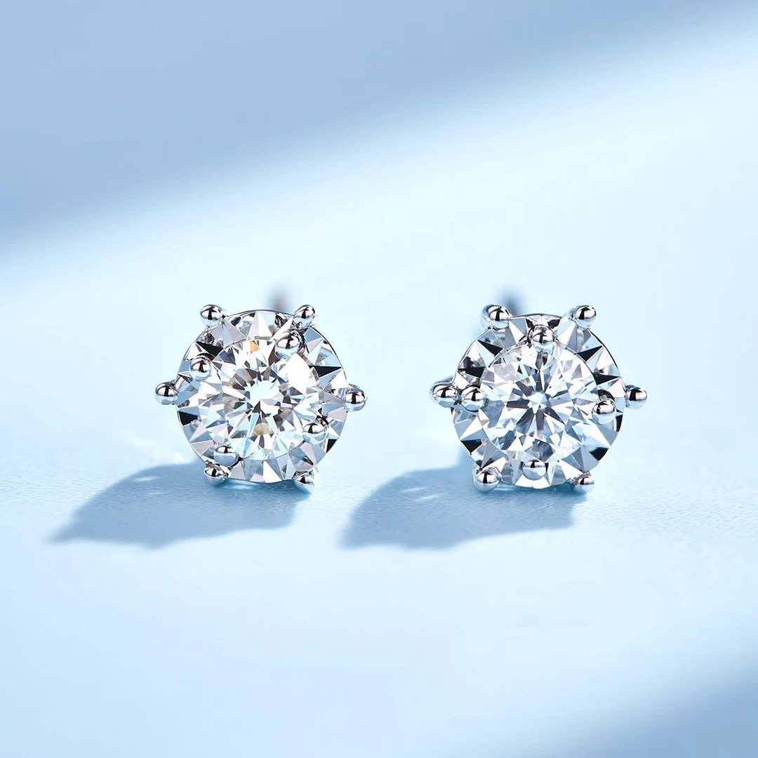 925银莫桑石耳饰 耳环【六爪耳钉】时尚轻奢0.5-1克拉/合成碳硅石