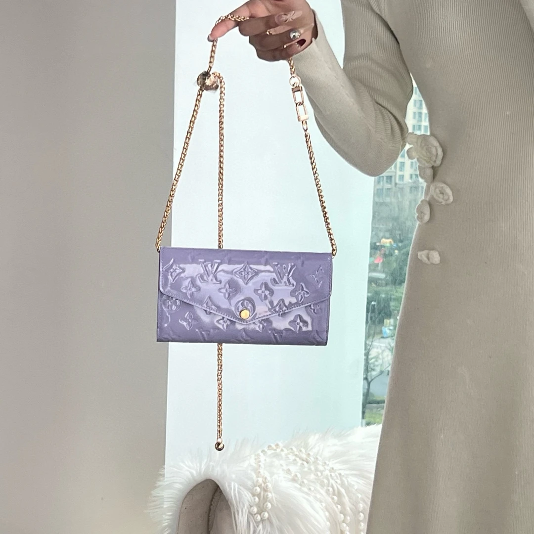 95新 LouisVuitton/路易威登 lv梦幻香芋紫钱包可斜挎