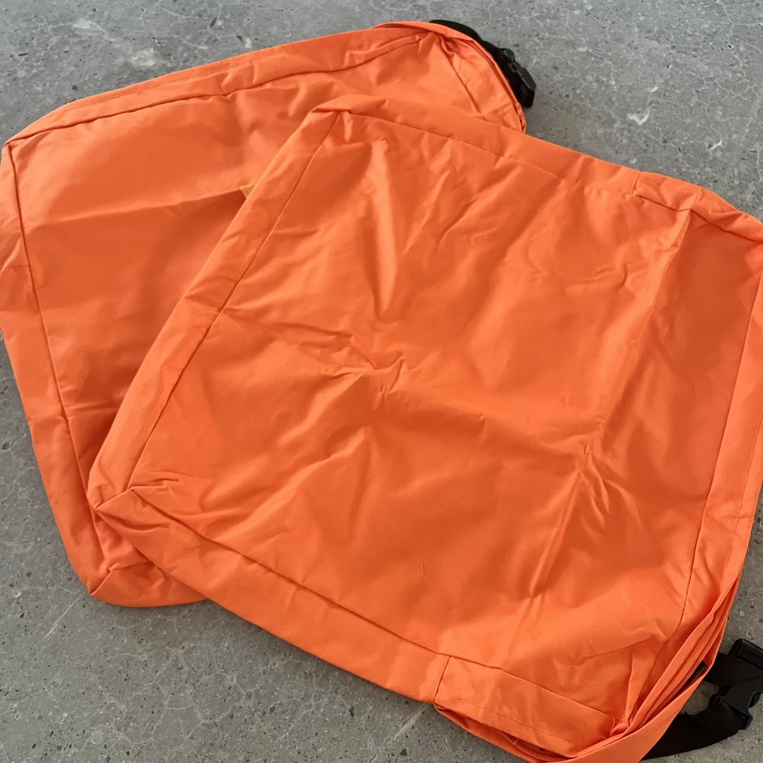 外贸高品质98橘色牛津布户外防水收纳袋坐垫套(55*55)发两个