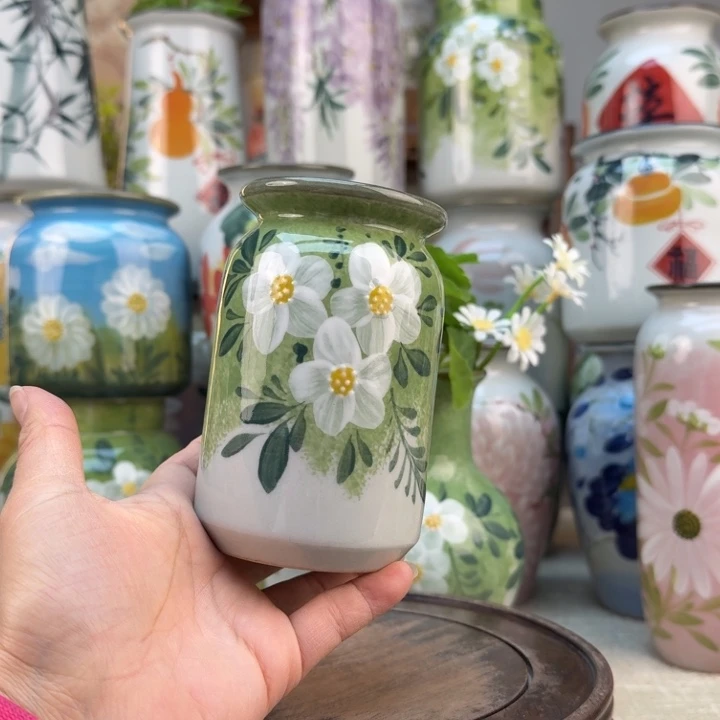 瓷片花瓶655665568989985665