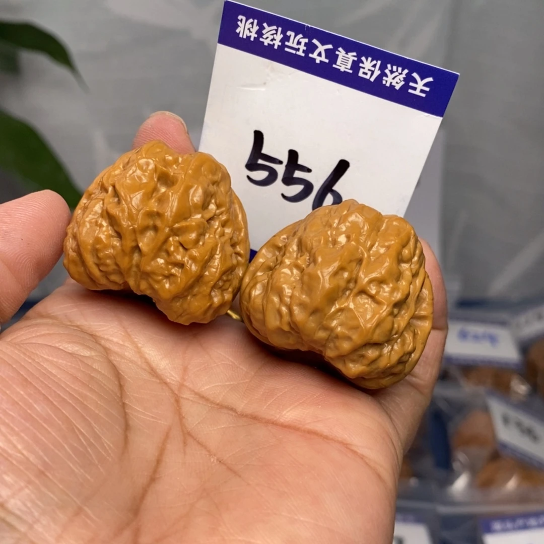 把件文玩核桃36肉蛙