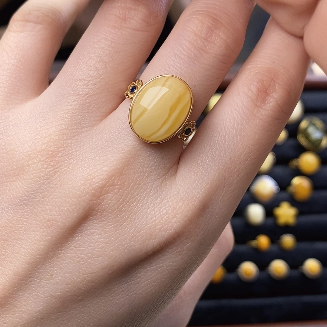 琥珀未镶嵌裸石成品