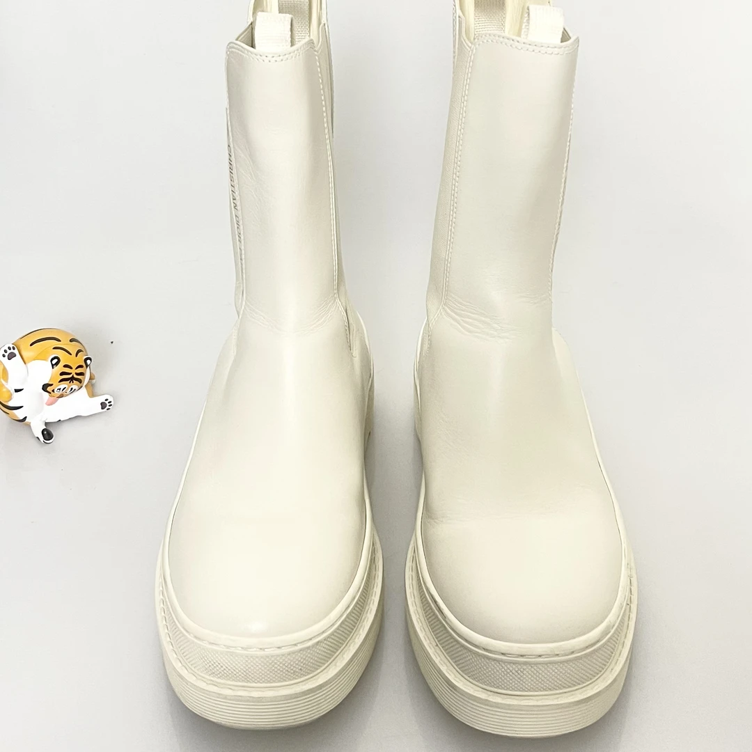 95新 DIOR/迪奥 36码Dior迪奥Trial 字母Logo 切尔西短靴95新