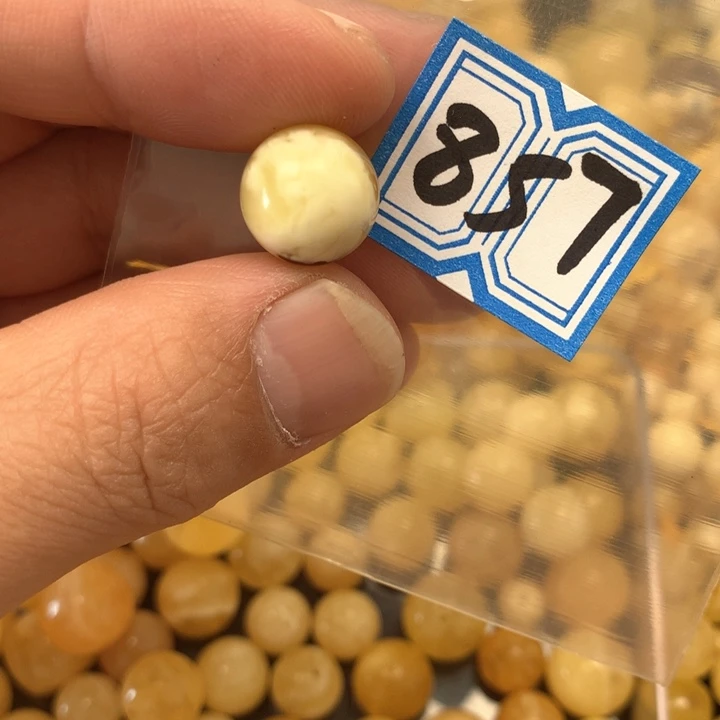 裸石琥珀未镶嵌12.8