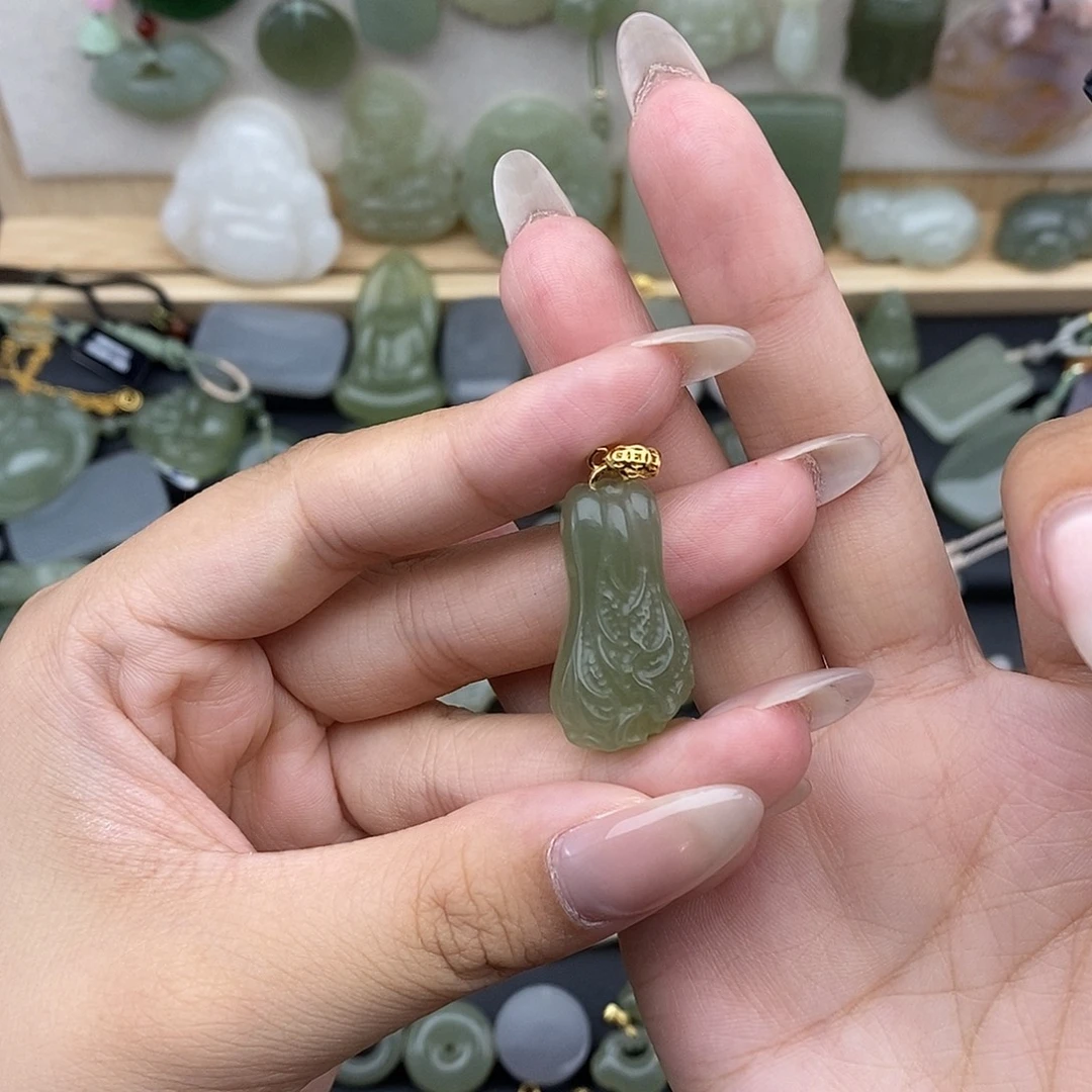 和田玉银S925镶嵌吊坠(赠链)