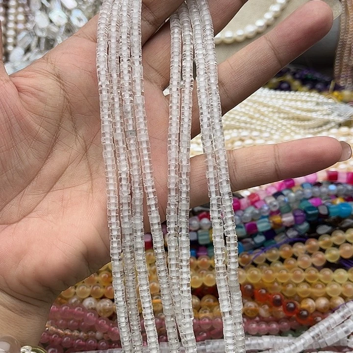 玛瑙/玉髓未镶嵌珠宝半成品一条4/2mm白水晶直切