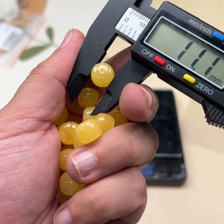 吊坠白玉菩提黄色3632