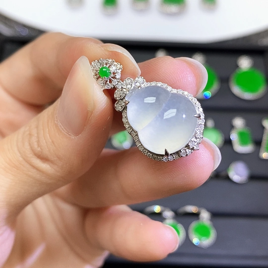 翡翠18K金镶嵌吊坠(不含链)