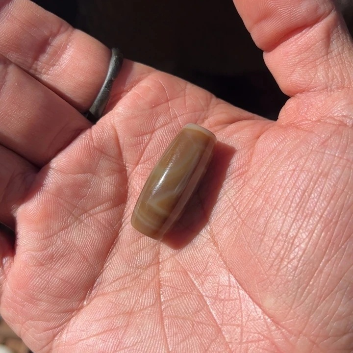 玛瑙/玉髓颈饰未镶嵌F****r