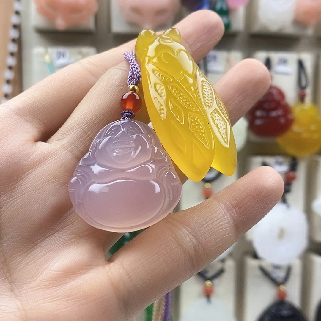路****石英质玉未镶嵌颈饰
