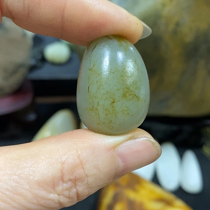 未镶嵌和田玉（糖玉）挂件