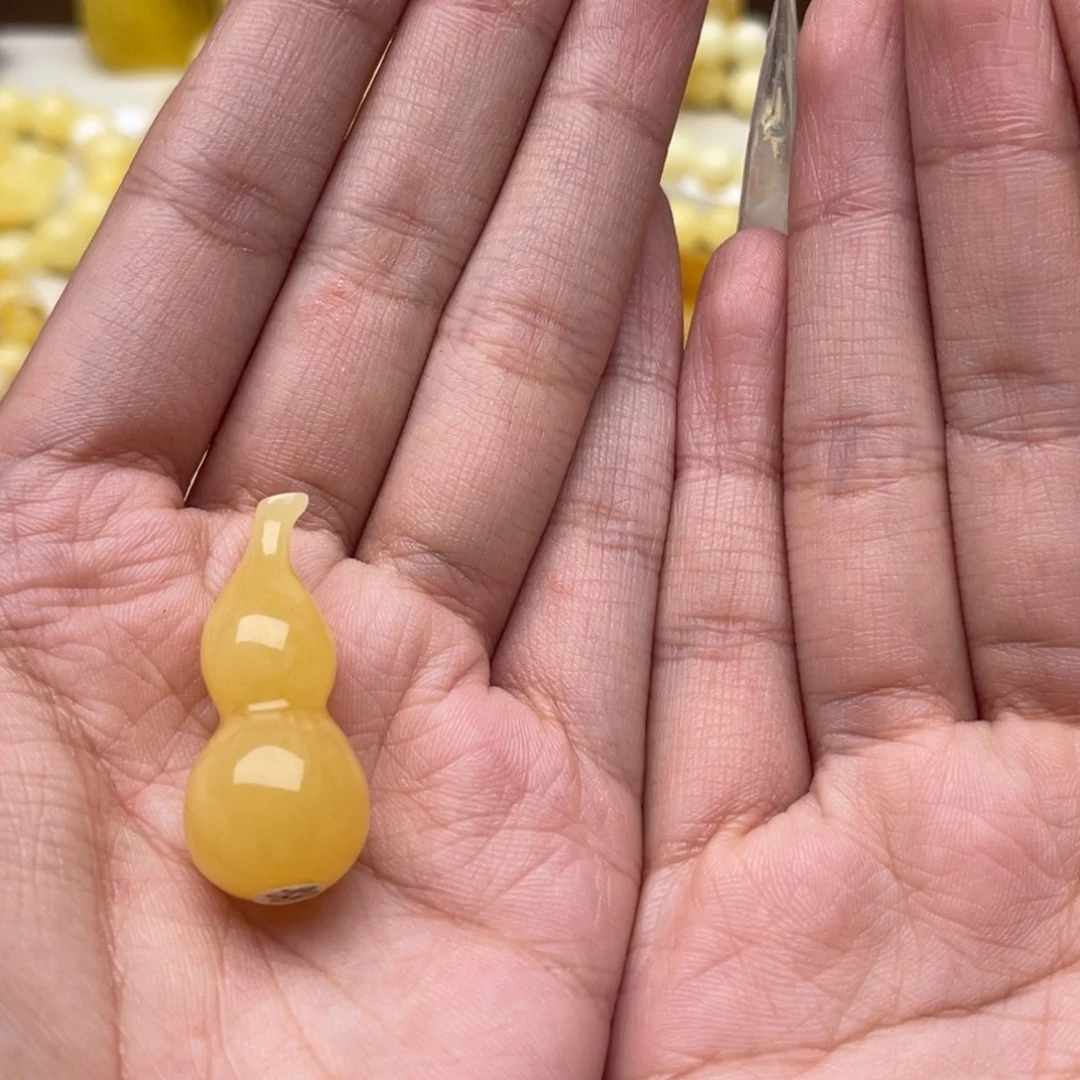 琥珀未镶嵌裸石蜜蜡葫芦微瑕静