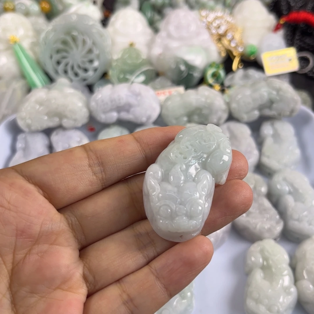 夏***料吊坠(不含链)未镶嵌翡翠