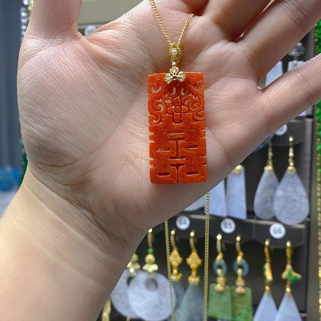 未镶嵌翡翠耳饰翡翠