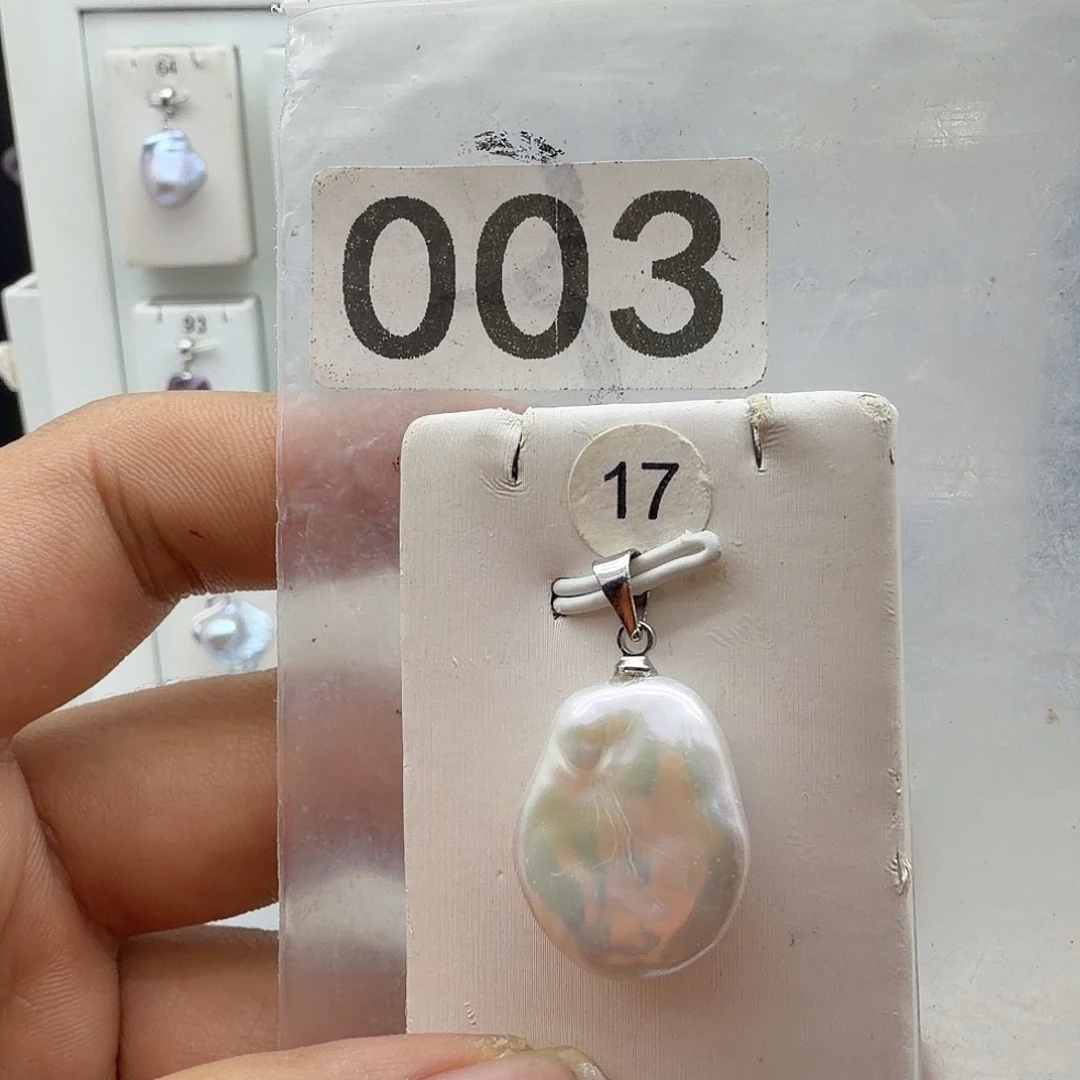 淡水珍珠颈饰合金