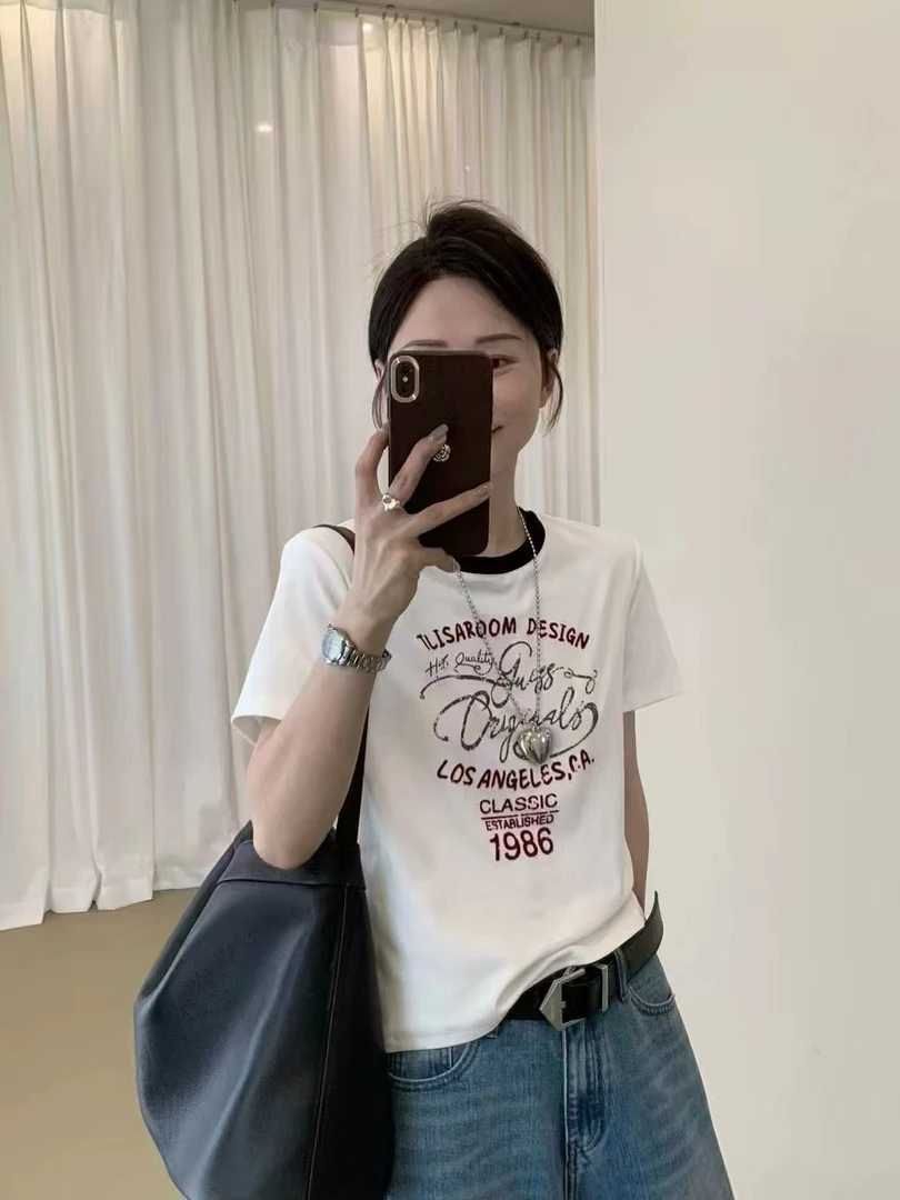 静静推荐 简约时尚修身百搭纯色植绒字母短袖8868