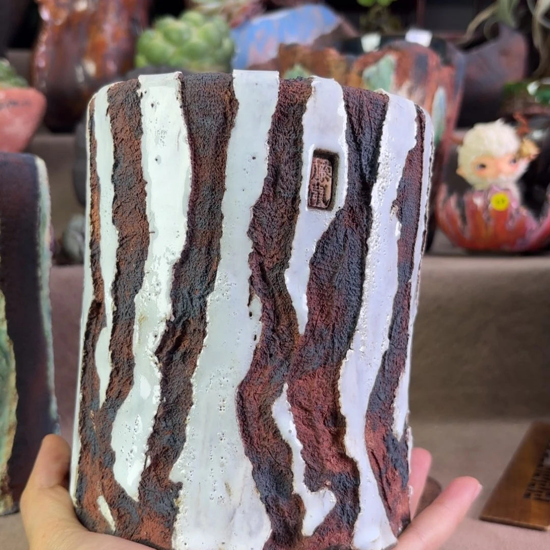 藤鼠精品风化岩斑马