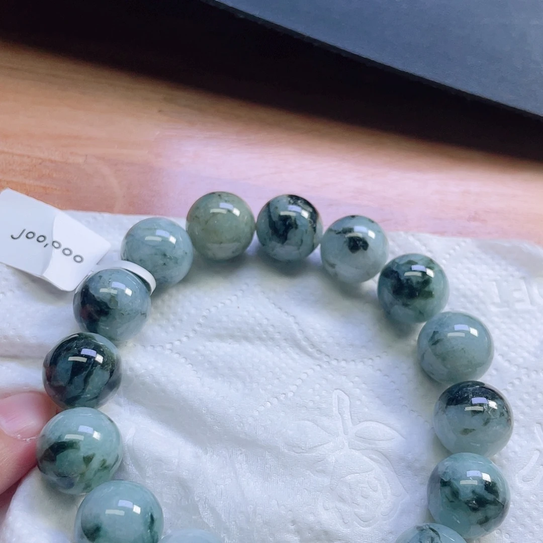 定制翡翠未镶嵌珠串