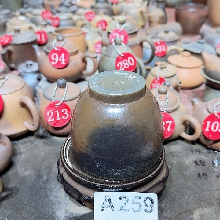 茶壶紫砂坭兴陶柴烧