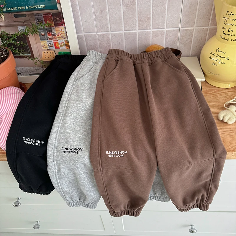 【主播推荐】儿童春季小熊拼接后贴袋休闲裤男女宝同款KZ25102